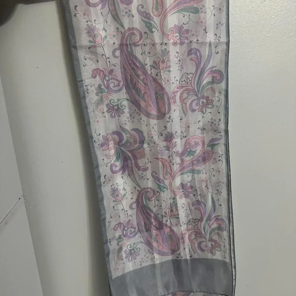 Source Unknown vintage purple